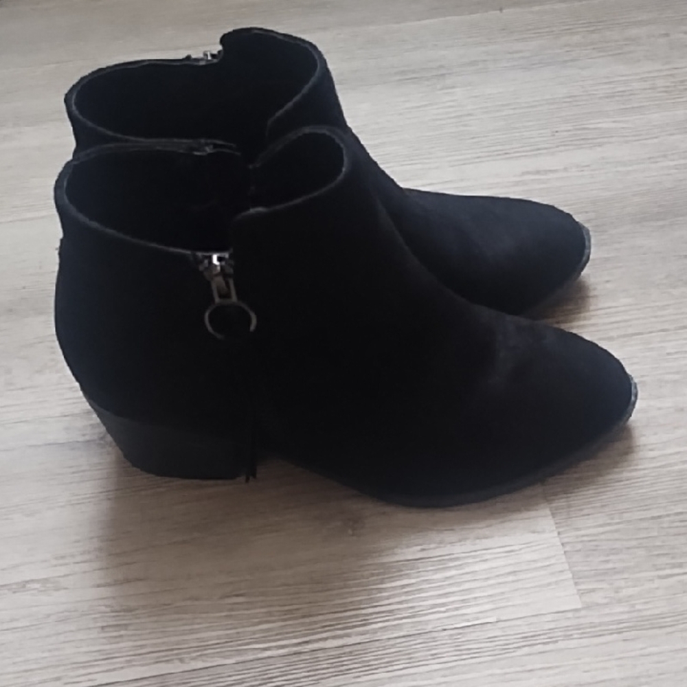 Black Ankle Boots